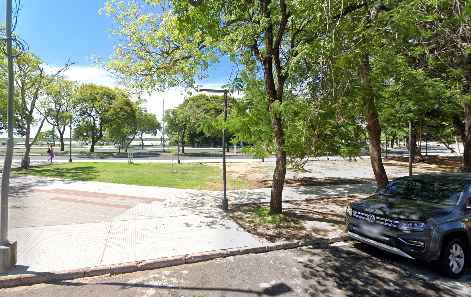 Plaza Genaro Berón de Astrada